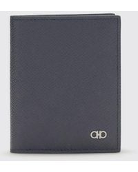 Ferragamo - Grained Calfskin Bifold Card Holder With Gancini Detail - Lyst