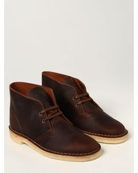 chukka boots clarks