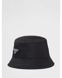 Prada - Cappello da pescatore in Re-Nylon con Triangle logo - Lyst