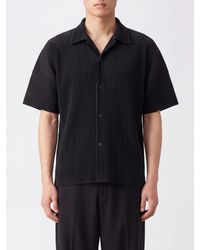 Homme Plissé Issey Miyake - Short-Sleeved Pleated Bowling Shirt Homme Plissé Issey Miyake With Cuban Collar - Lyst