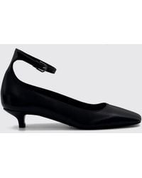 TOTEME - Leather Pumps With Square Toe And Ankle Strap - Lyst