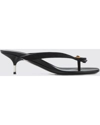Versace - Medusa Mid-Heel Calf Leather Thong Sandals - Lyst