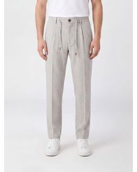 Eleventy - Slim Fit Pleated Cotton Chino Trousers With Drawstring Waist - Lyst