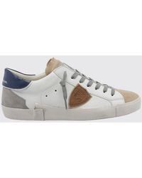Philippe Model - Paris Leather Low-Top Sneakers With Worn Effect And Shield Logo - Lyst
