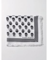 Uomo Foulard Triangolare con Cimosa Nero/Rosso | Sciarpe Alexander McQueen  – Deaf World Cruise