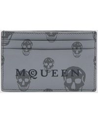 McQueen - Skull Printed Leather Card Holder - Lyst