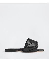 Bottega Veneta - Flat Sandal - Lyst