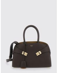 Ferragamo - Medium Hug Grained Calf Leather Tote Bag With Shoulder Strap - Lyst