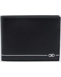 Ferragamo - Bifold-Brieftasche Von Aus Gehämmertem Kalbsleder Mit Gancini-Logo - Lyst