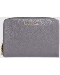 Coccinelle - C-Me Softy Grained Leather Bifold Wallet With Zip - Lyst