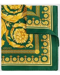 Versace - Foulard De Seda Con Estampado Barroco - Lyst