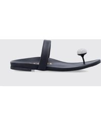 Pedro Garcia - Bria Smooth Leather Thong Sandals With Swarovski Crystals - Lyst