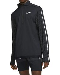 nike wild run element