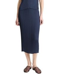 Vince - Pleated Straight Pull On Skirt - Lyst