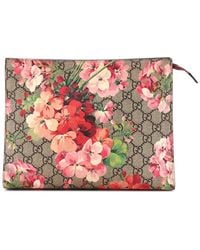 Gucci - Blooms Print Gg Coated Canvas Toiletry Pouch Large (Authentic Pre- Loved) - Lyst