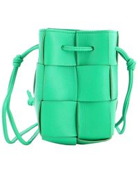 Bottega Veneta - Cassette Bucket Bag Maxi Intrecciato Plisse Small (authentic Pre-loved) - Lyst