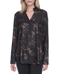 Halston - Printed V-Neck Top - Lyst