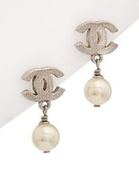 Chanel Silver-tone Cc Faux Pearl Drop Earrings - Metallic
