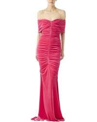 Monique Lhuillier - Off The Shoulder Ruched Silk-lined Gown - Lyst