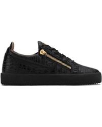 Mens Shoes Trainers Low-top trainers Giuseppe Zanotti Leather Trainers in Black for Men 