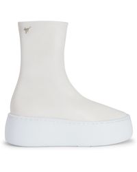 Giuseppe Zanotti - Leather-Look Sneaker Booties - Lyst