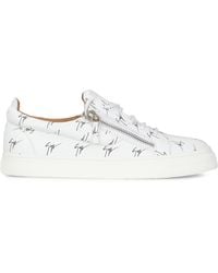 outseason giuseppe zanotti review