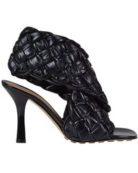 bv board flat sandals