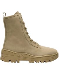 yeezy boots season