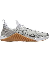 nike metcon sport grey