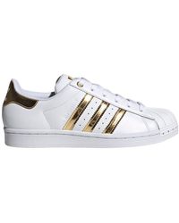 superstar metal toe adidas rouge