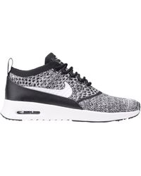 jd sports nike thea