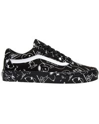 Vans X Peanuts Old Skool Snoopy Sneaker in Black for Men | Lyst