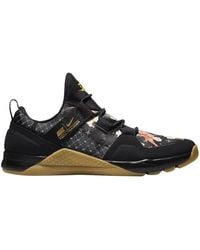 ab nike tech trainer