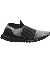 ultra boost black laceless