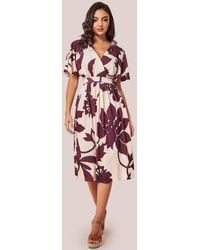 Goddiva - Leaf Print Flutter Sleeve Midi - Lyst