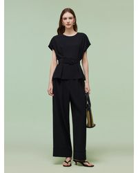 GOELIA - Four-Way Stretch Top And Ankle Length Pants Two-Piece Set With Belt - Lyst