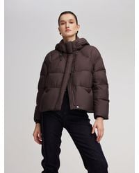GOELIA - Lightweight Drawstring Hem Hooded Goose Down Jacket - Lyst