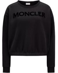 Moncler - Felpa con logo floccato - Lyst