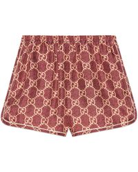 Gucci GG Supreme Print Silk Shorts - Rood