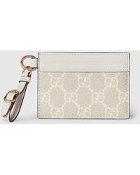 Gucci - Portacarte Gg Emblem Con Cinturino - Lyst