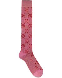 Gucci Chaussettes en lamé à motif GG - Rose