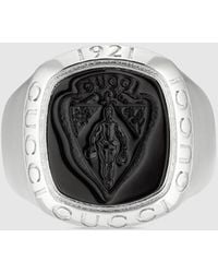 Gucci - Crest Signet Ring - Lyst