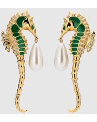 Gucci - Boucles D'Oreilles En Forme D'Hippocampe Avec Perles - Lyst