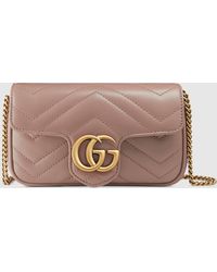 Gucci GG Marmont Super-Mini-Tasche aus Matelassé-Leder - Pink