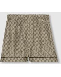 Gucci - Short De Seda Con Estampado Gg Supreme, Talla - Lyst