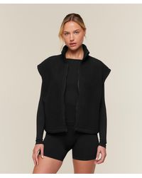 GYMSHARK - Sherpa Gilet - Lyst