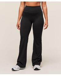 GYMSHARK - Whitney Short Flared Legging - Lyst