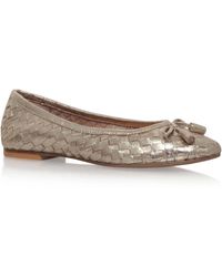 carvela pointed flats