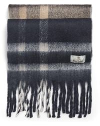 Barbour - Knitted Bouclé Tartan Isla Scarf - Lyst