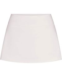 NikeSKIMS - Matte Mini Skort - Lyst